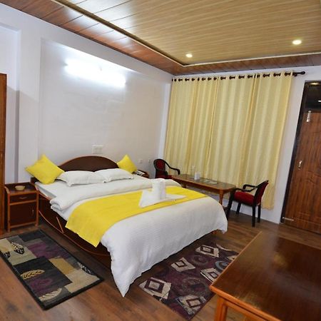 Milam Inn Munsyari Bagian luar foto