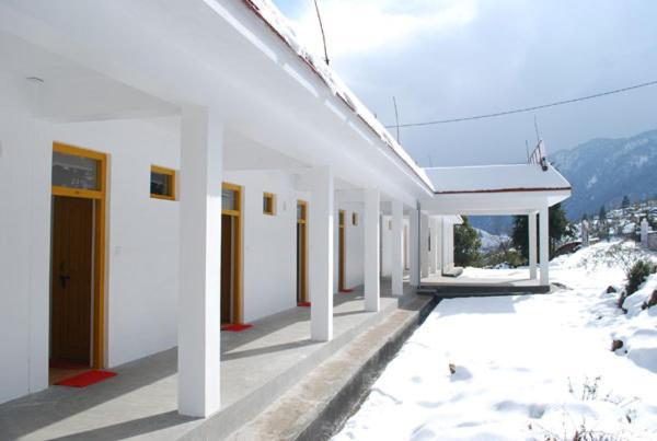 Milam Inn Munsyari Bagian luar foto