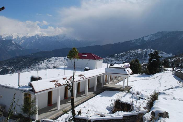 Milam Inn Munsyari Bagian luar foto