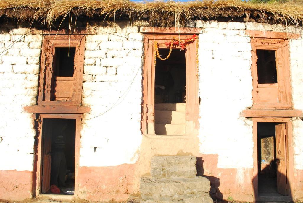 Milam Inn Munsyari Bagian luar foto